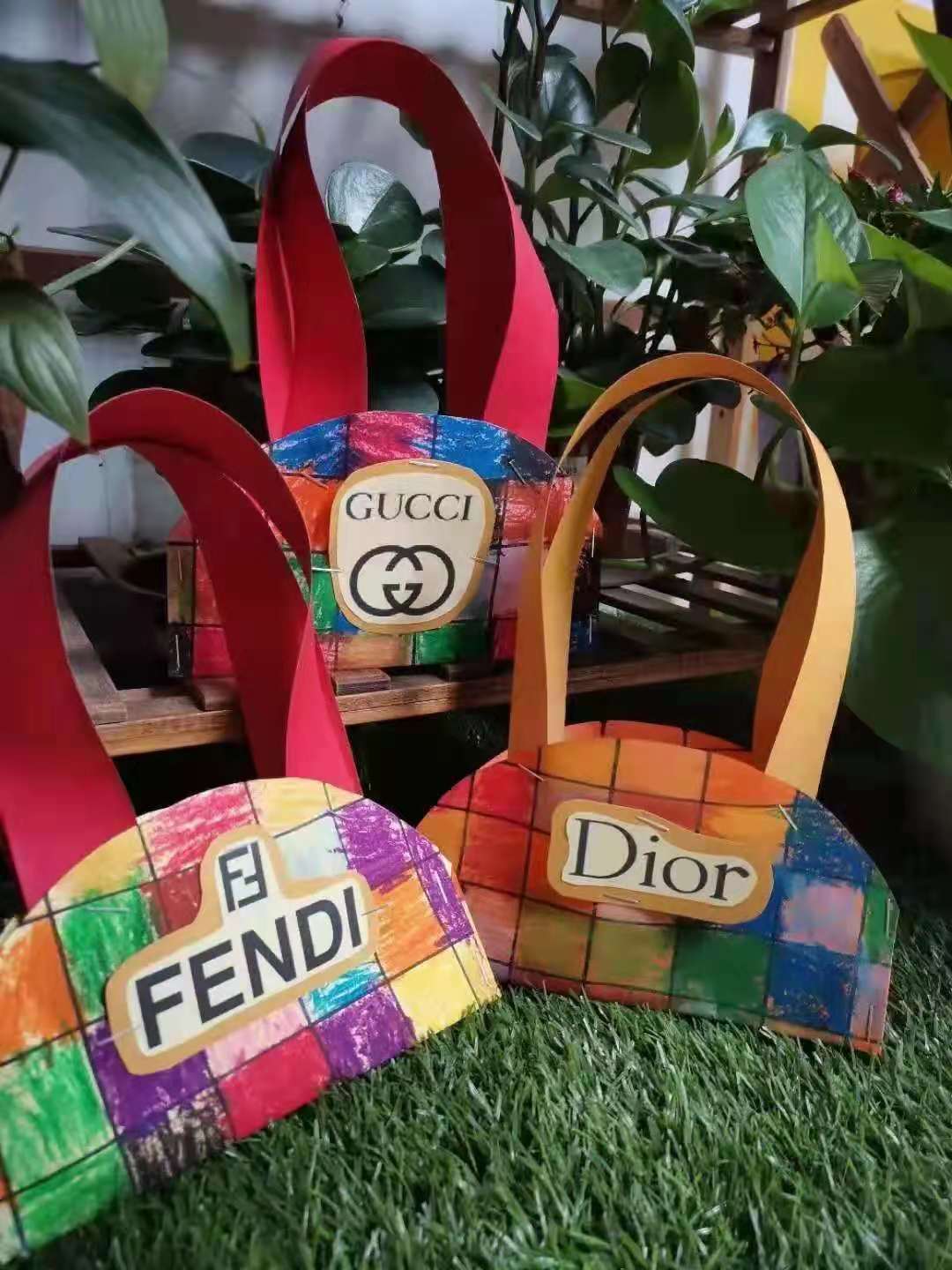 對(duì)您的愛，風(fēng)都知道~